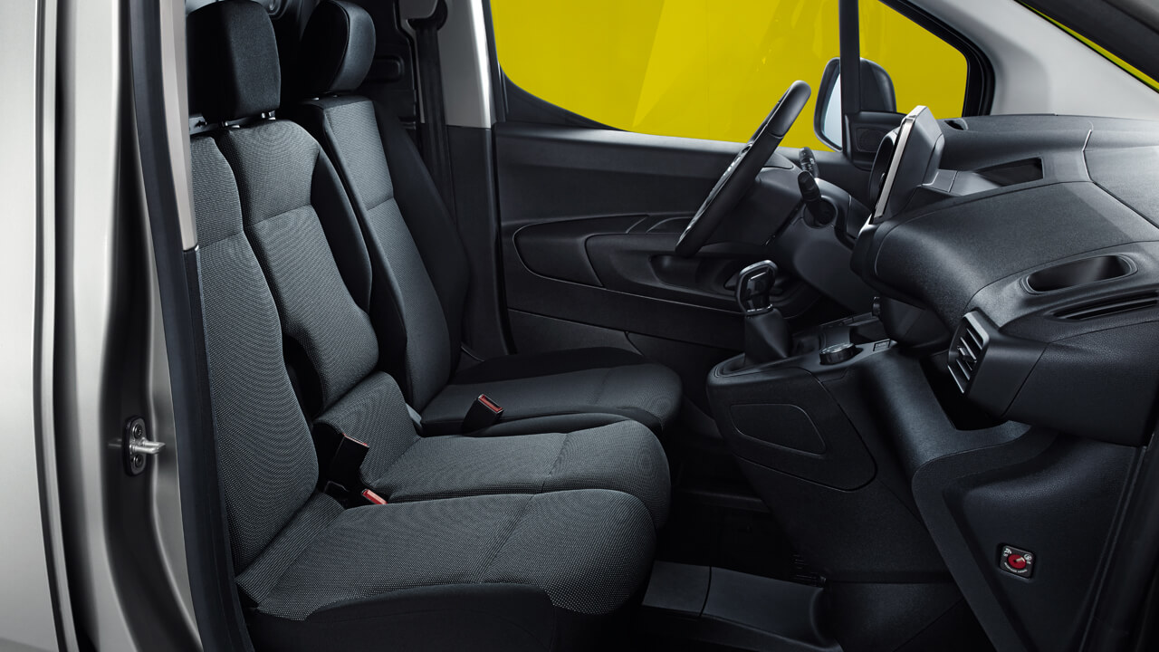 Opel Combo Van - Všestrannost - Lavice pro spolujezdce vpředu Opel Combo Van
