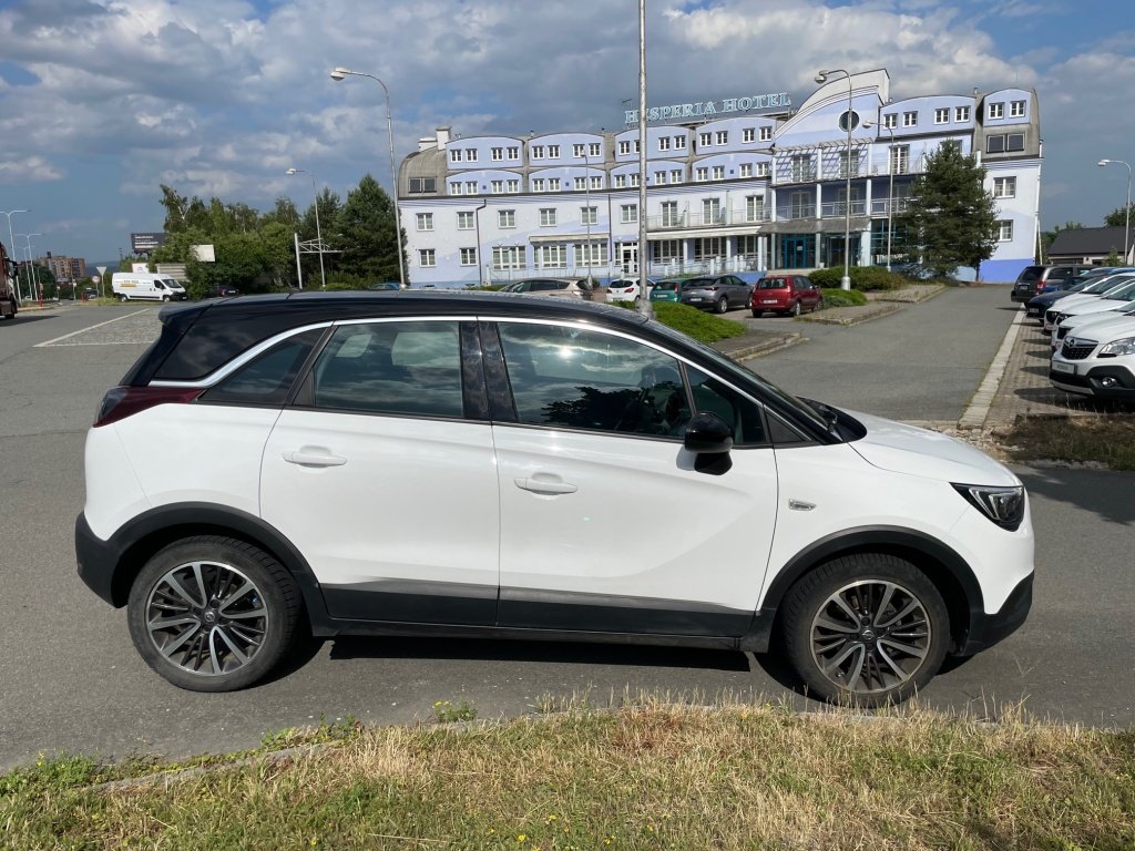 Opel Crossland X