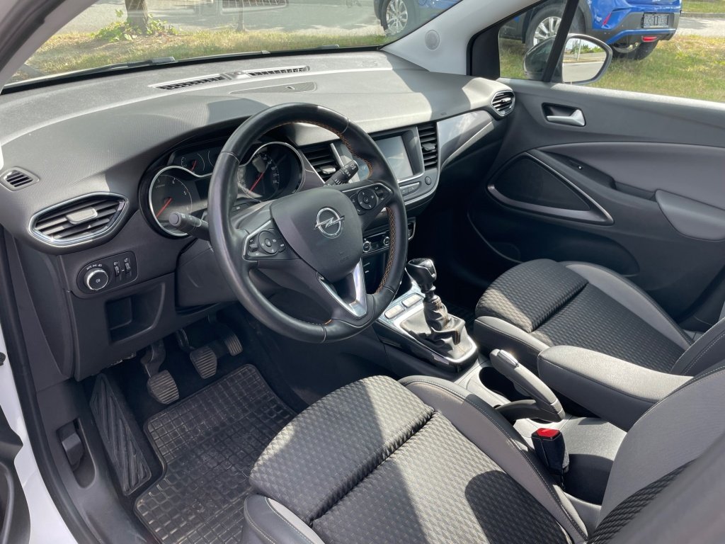 Opel Crossland X