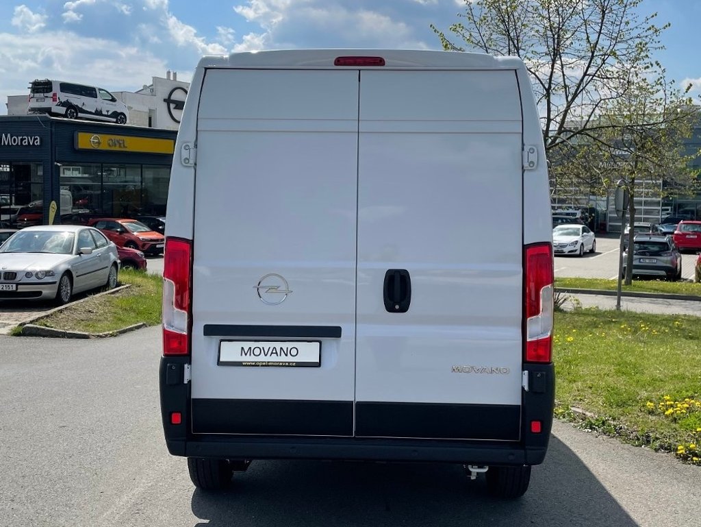 Opel Movano