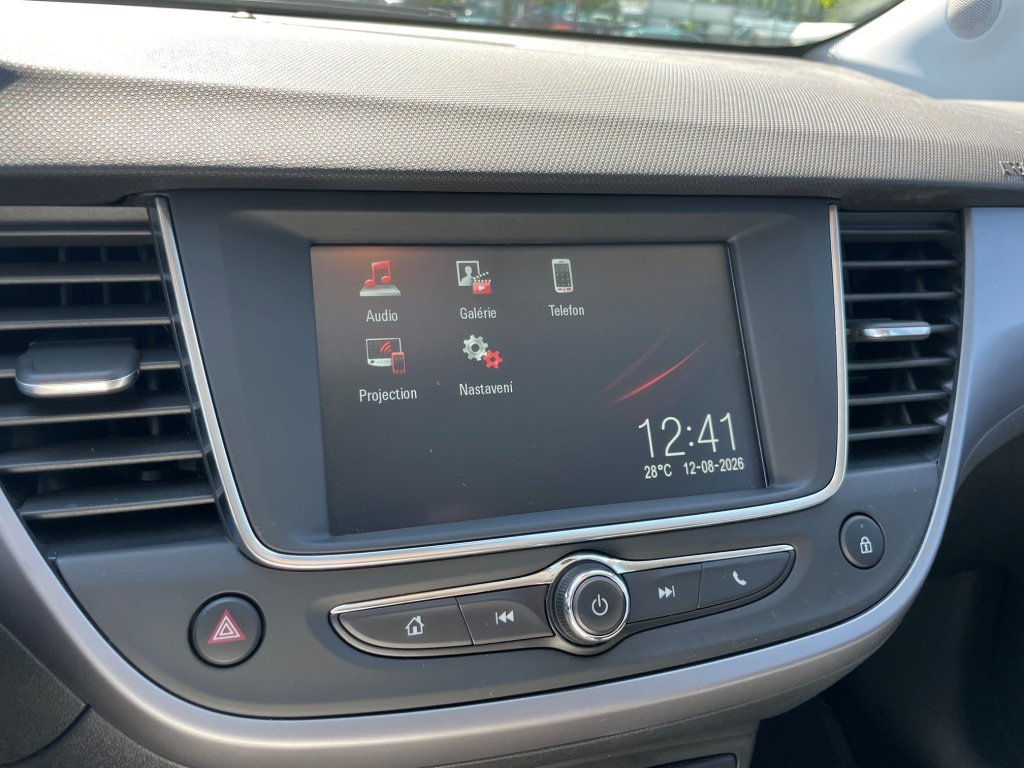 Opel Crossland X