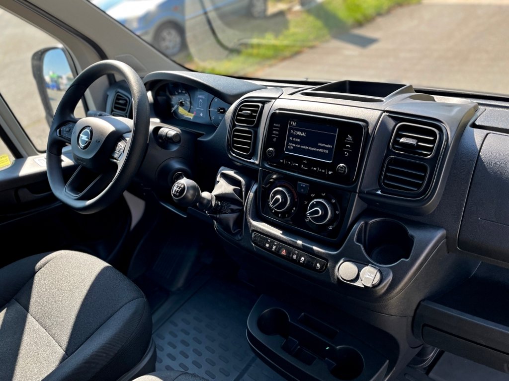 Opel Movano